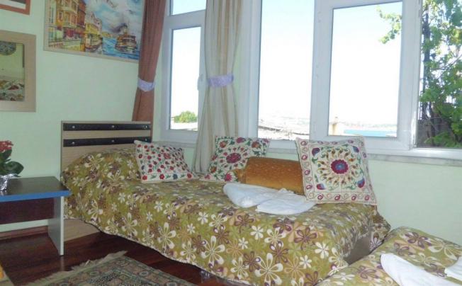 Фото отеля Chora Guesthouse