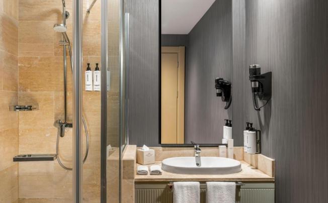 Фото отеля Crowne Plaza Istanbul Tuzla Viaport Marina