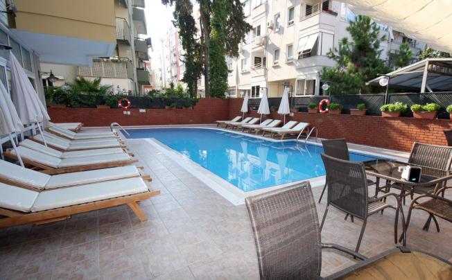 Фото отеля Ada 1 Apart Hotel