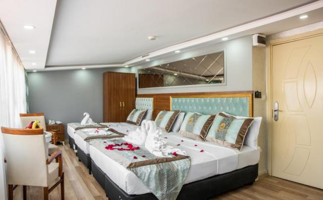 Фото отеля Istanbul Sirkeci Hotel
