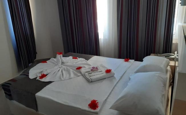 Фото отеля MEDITERRANEAN BREEZE HOTEL