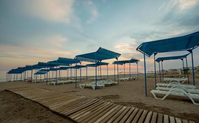 Фото отеля MEDITERRANEAN BREEZE HOTEL