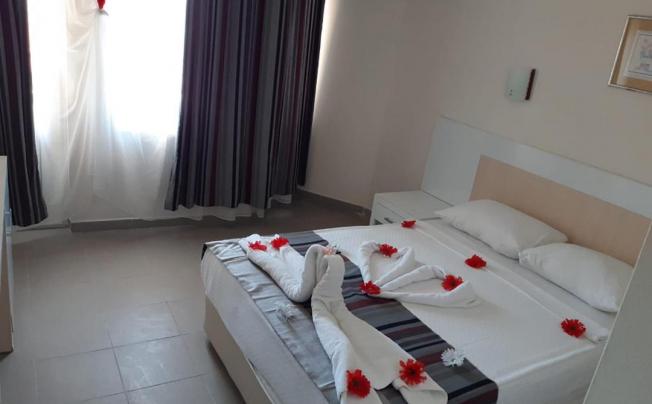 Фото отеля MEDITERRANEAN BREEZE HOTEL
