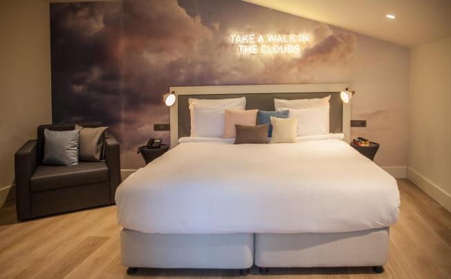Фото отеля Cloud7 hotel