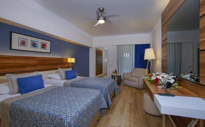 Фото отеля Limak atlantis de luxe hotel & resort