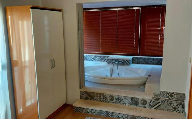 Фото отеля NEVA SUITE HOTEL
