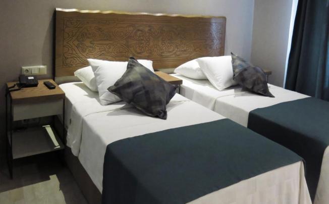 Фото отеля GALATAHAN HOTEL