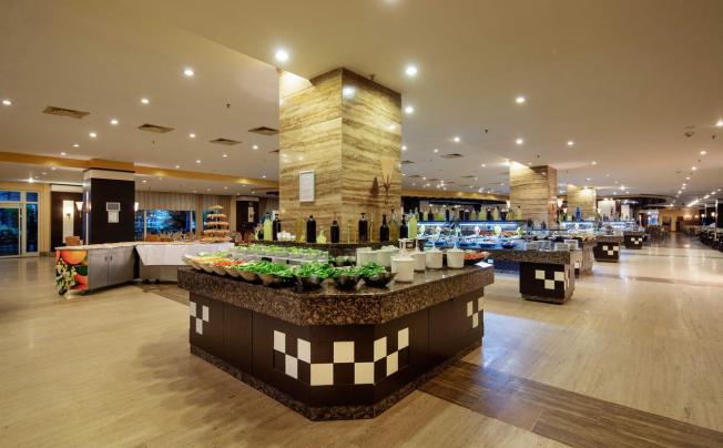 Фото отеля CRYSTAL ADMIRAL RESORT SUITES & SPA 