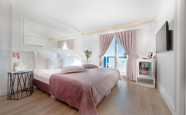 Фото отеля NUN BOUTIQUE HOTEL