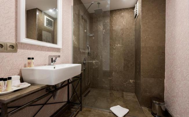 Фото отеля NUN BOUTIQUE HOTEL