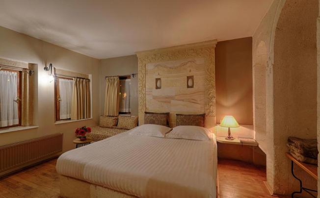 Фото отеля Heybe Hotel