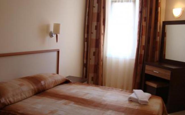 Фото отеля Primera Hotel & Apart