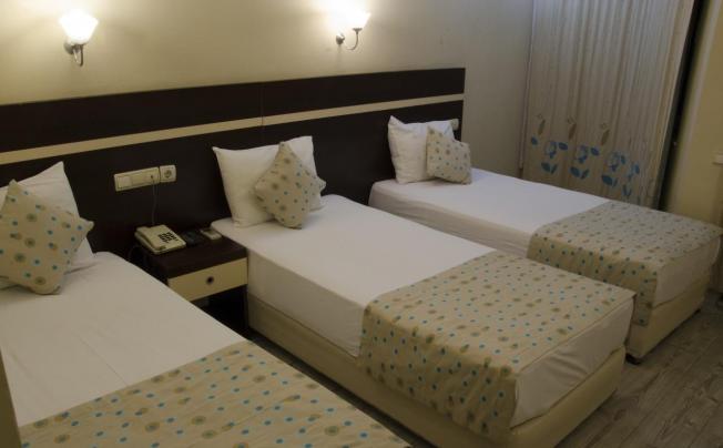 Фото отеля Luna Boutique Hotel