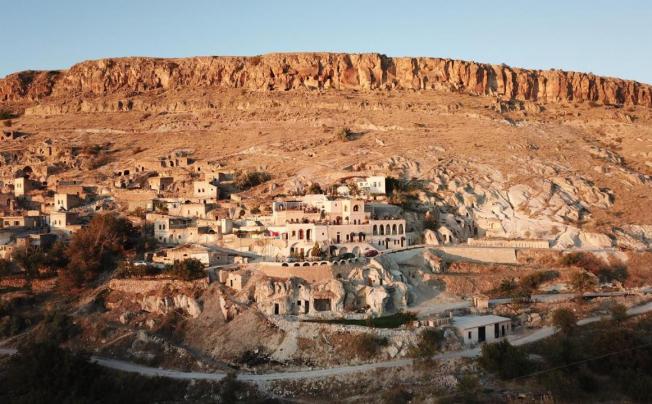 Фото отеля Lavender Cave Hotel