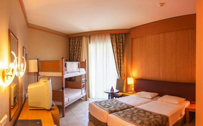 Фото отеля Labranda Alantur hotel