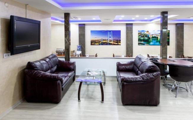 Фото отеля Lal Hotel
