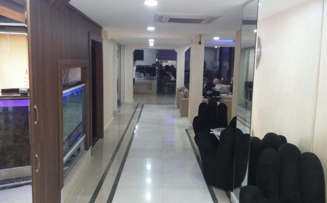 Фото отеля Lal Hotel