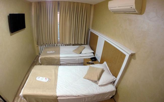 Фото отеля Lal Hotel
