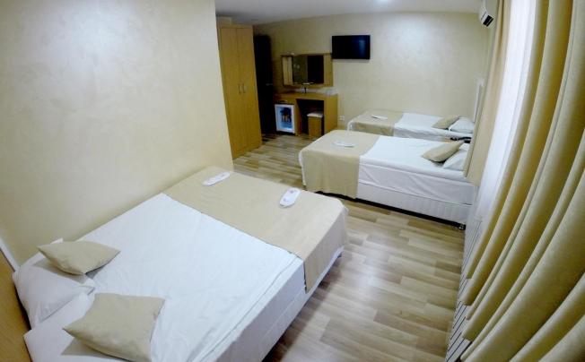 Фото отеля Lal Hotel