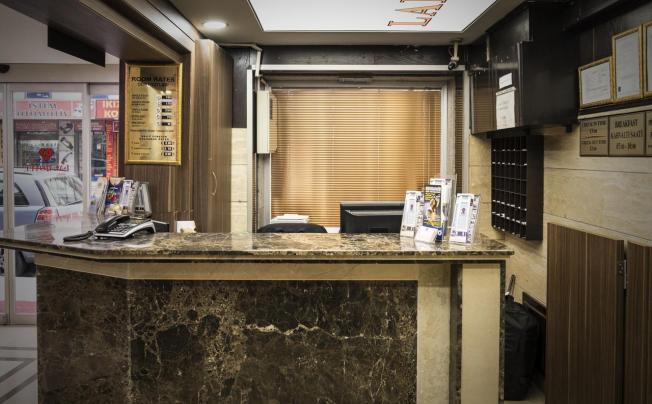 Фото отеля Lal Hotel