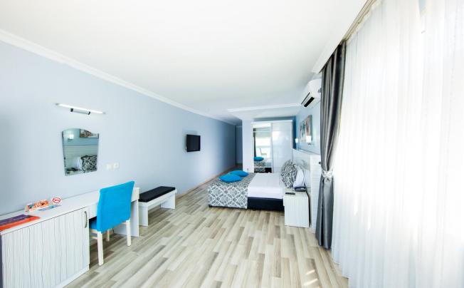 Фото отеля MARTI BEACH HOTEL
