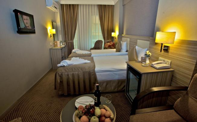 Фото отеля Laleli Emin Hotel