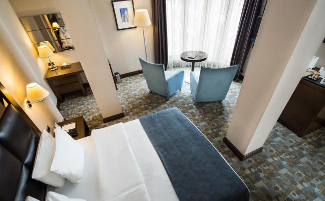 Фото отеля Midtown Hotel