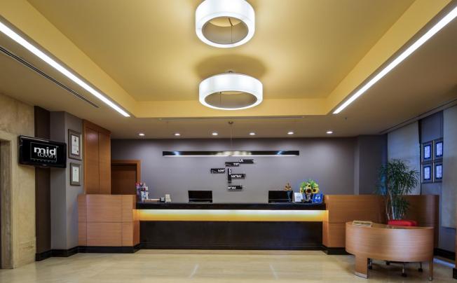 Фото отеля Midtown Hotel