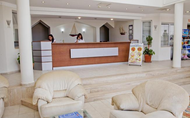 Фото отеля SUNHILL HOTEL