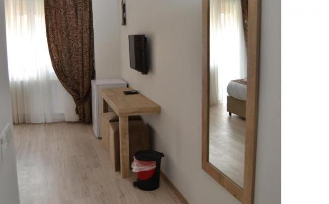 Фото отеля Loren Hotel Suites