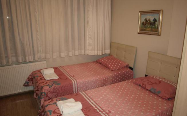 Фото отеля Midillis Art Apartment