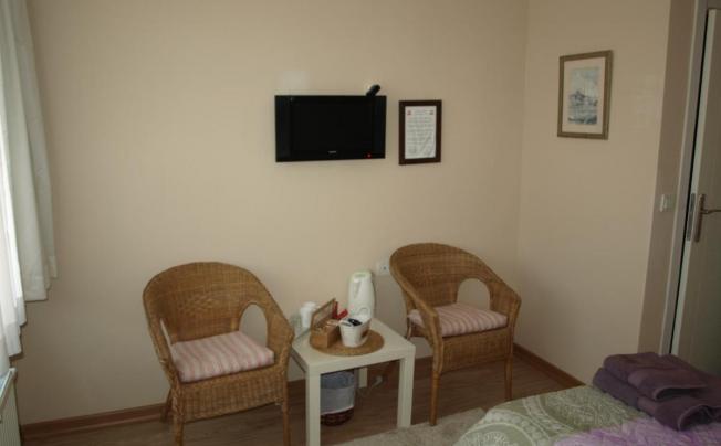 Фото отеля Midillis Art Apartment