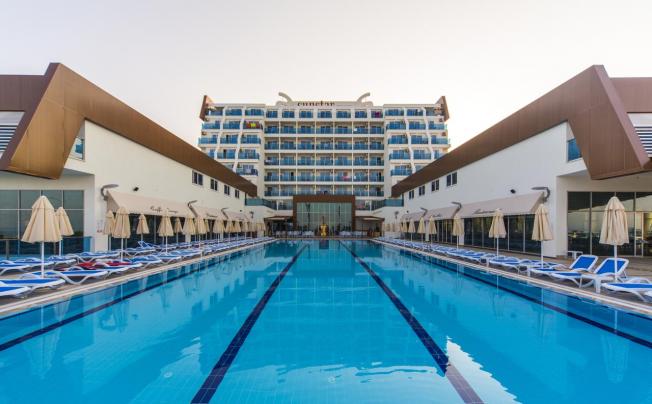 Фото отеля SunStar Resort Hotel