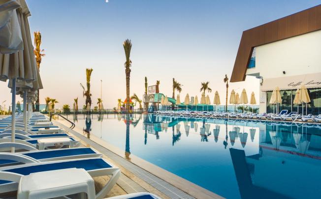 Фото отеля SunStar Resort Hotel