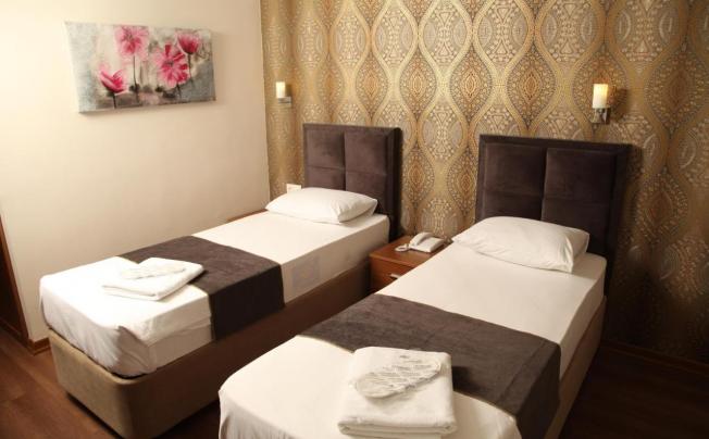 Фото отеля Safir Hotel
