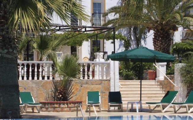 Фото отеля LA ROSA HOTEL