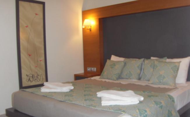Фото отеля LA ROSA HOTEL