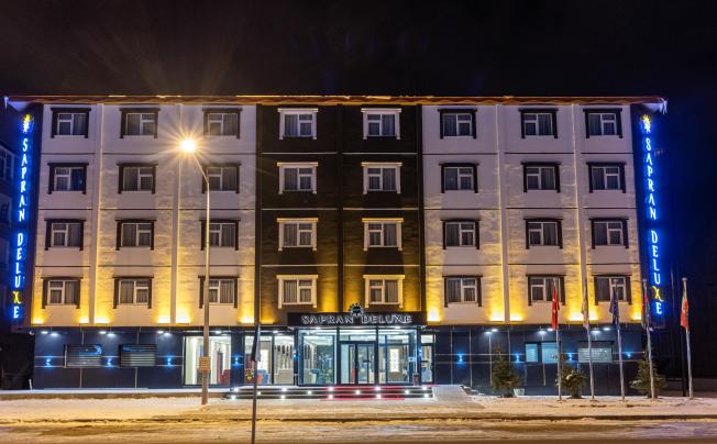 Фото отеля Sapran Deluxe Hotel