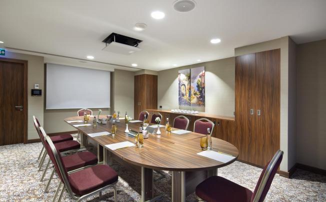 Фото отеля Hilton Garden Inn Istanbul Beylikduzu