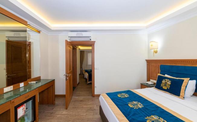 Фото отеля Byzantium Comfort Hotel