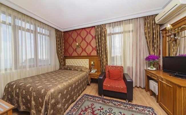 Фото отеля Lausos Hotel