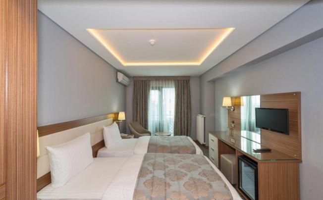Фото отеля FLORANSA CITY HOTEL