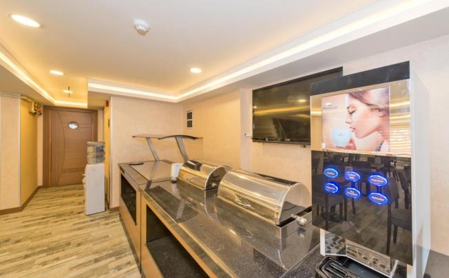 Фото отеля FLORANSA CITY HOTEL