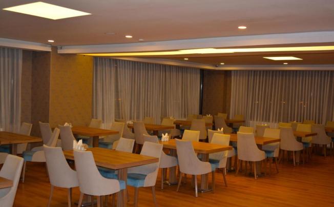 Фото отеля Snowflake Dag Hotel