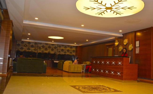Фото отеля Snowflake Dag Hotel