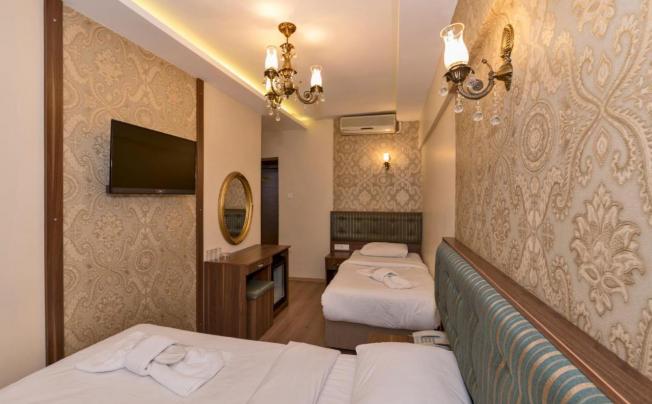 Фото отеля SAHIL BUTIK HOTEL