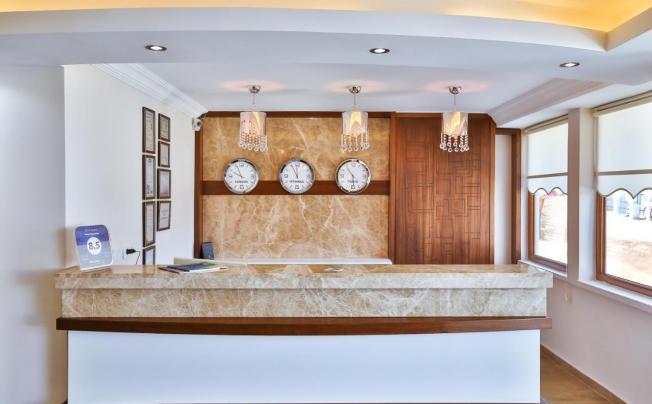 Фото отеля KAYAHAN HOTEL