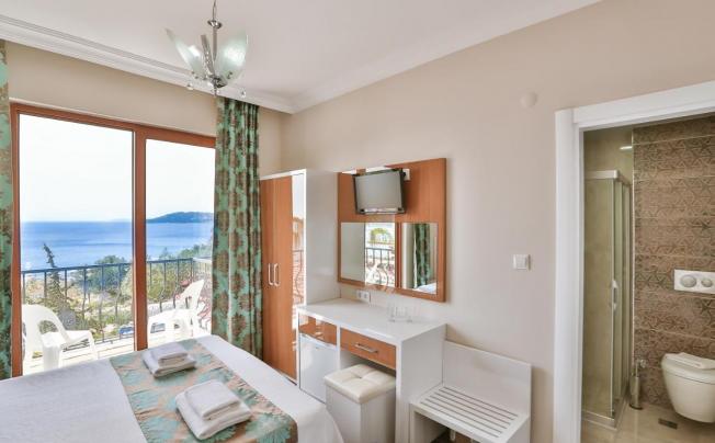 Фото отеля KAYAHAN HOTEL