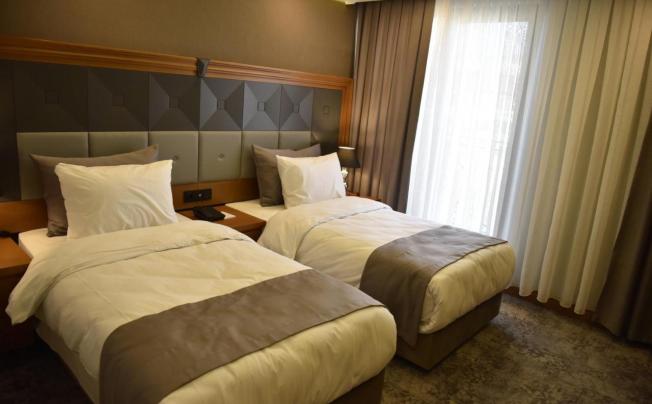 Фото отеля FOUR SEVEN HOTEL