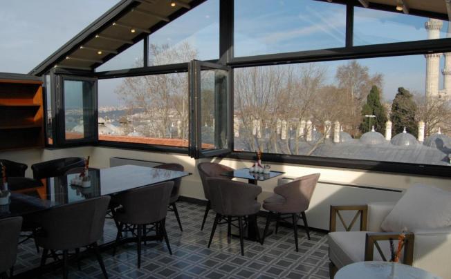 Фото отеля BURCKIN SULEYMANIYE HOTEL